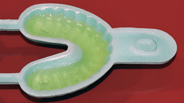 Gel Fluoride Và Bọt Fluoride: Tổng Quan Toàn Diện Về Phòng Ngừa Sâu Răng