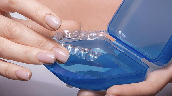 Nhu Cầu Tăng Cao Đối Với Máng Chống Nghiến Và Cơ Hội Cho Các Labo Nha Khoa Nhu Cầu Tăng Cao Đối Với Máng Chống Nghiến Và Cơ Hội Cho Các Labo Nha Khoa